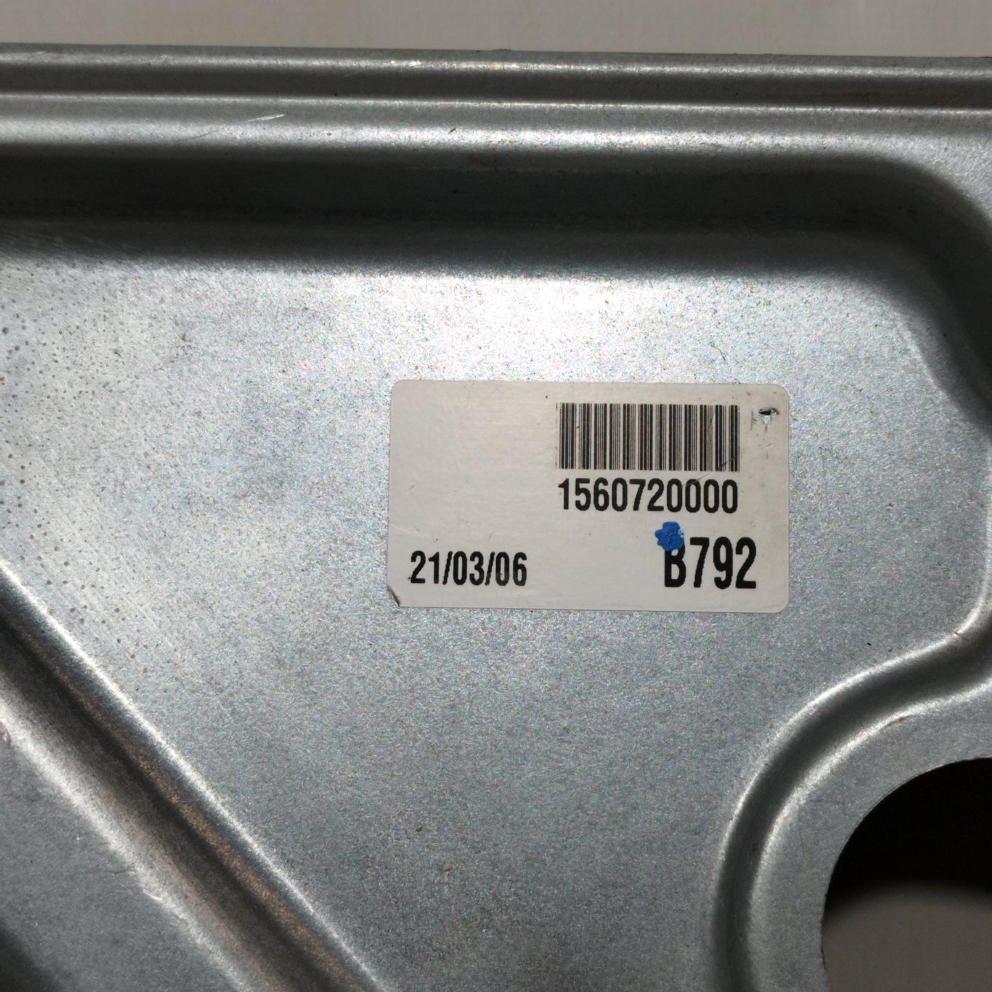 Gepäckträger vorne rechts Alfa Romeo 159 2007 Code: 1560720000 ecoAC9520