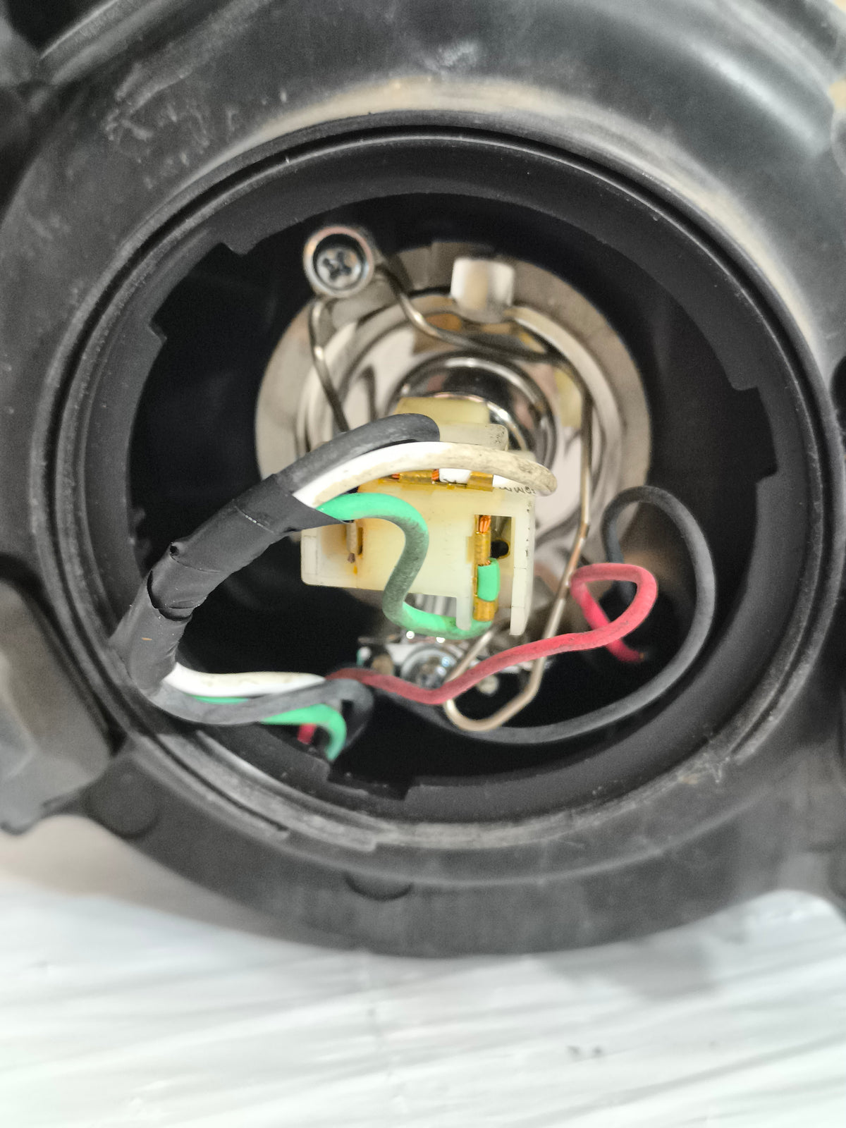 Fanale anteriore sx SsangYong Actyon (CJ) anno 2006-2011 ecoAG9806