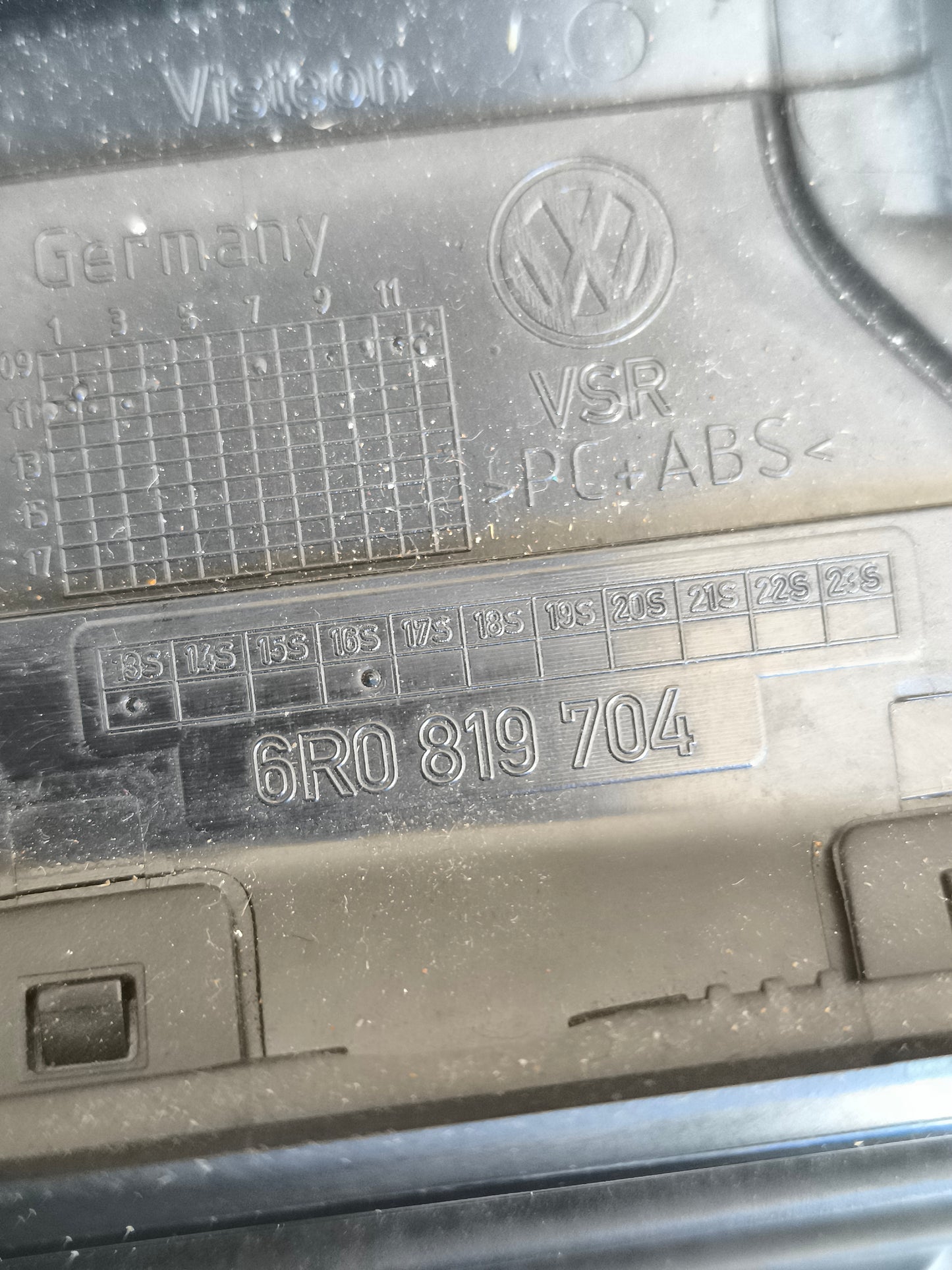 Bocchetta aria dx lato passeggero Volkswagen Polo anno 2013 Cod. 6R0819704 ecoAG6842