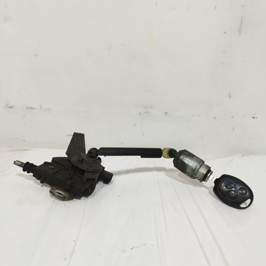 Serratura Cofano Ford C-Max 2008 codice: 3M51-16700 ecoAC14554