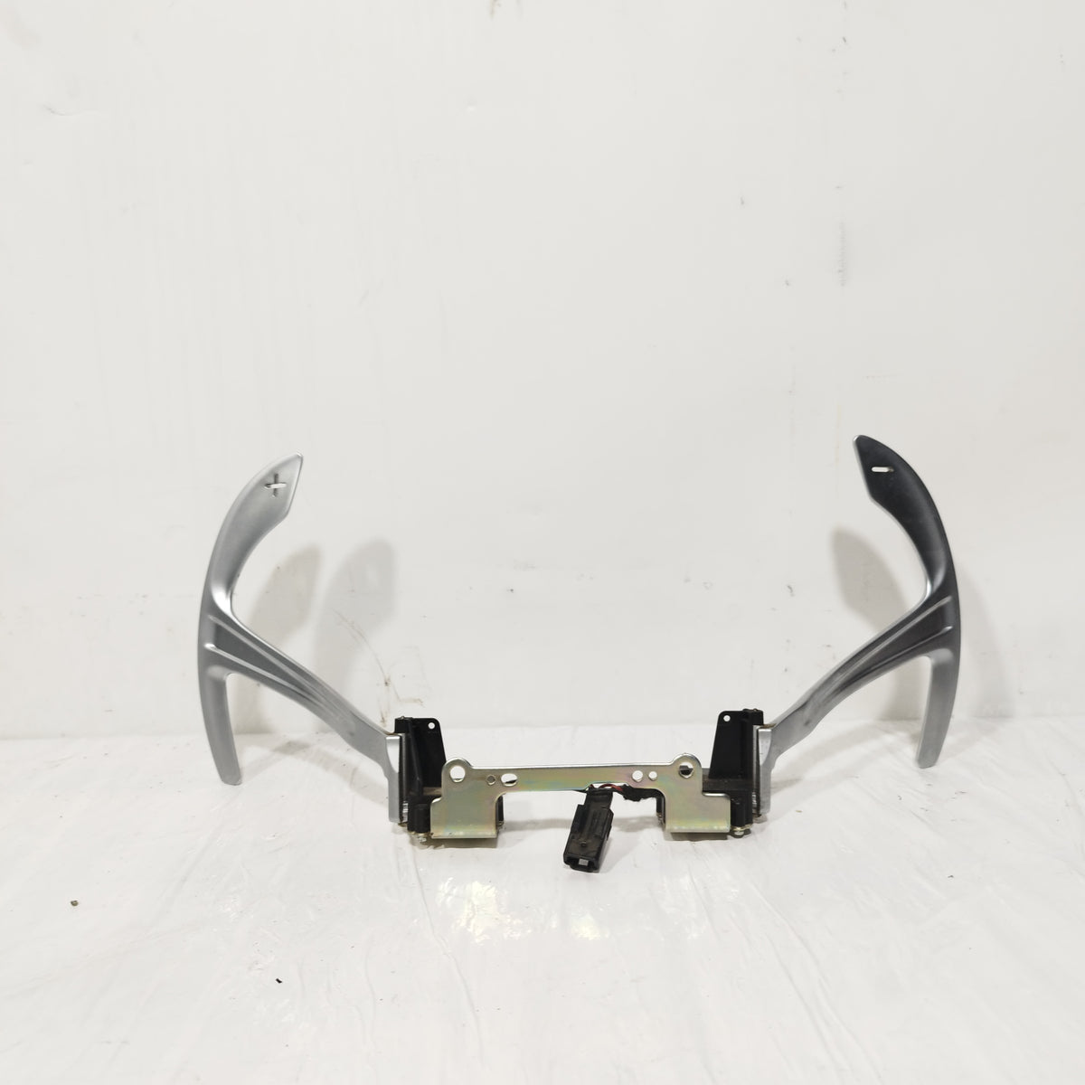 Steering wheel paddle shifter Alfa Romeo Stelvio Q4 2017 ecoAC12775
