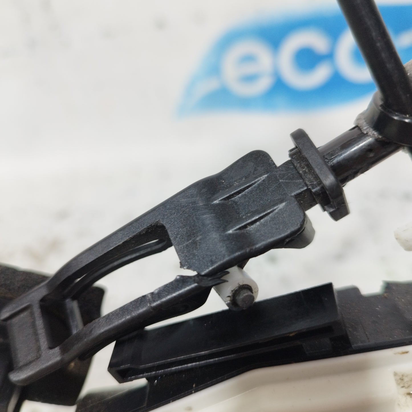 Serratura anteriore dx Volkswagen Golf 7 2013 cod: 5k1837016e ecoAC9484