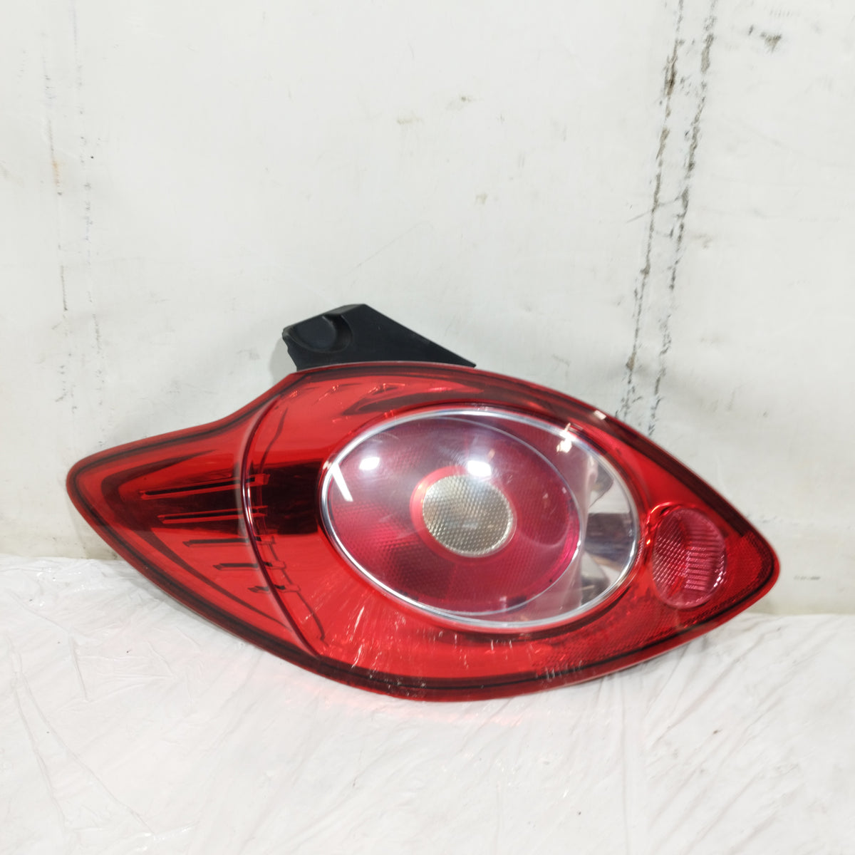 Fanale posteriore sx Ford Ka 2008-2016 ecoAC16842