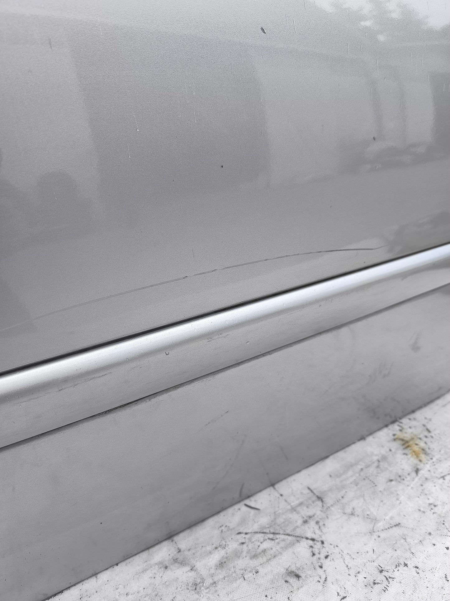 Sportello sx grigio argento Renault Twingo anno 2007-2014 ecoAG8017