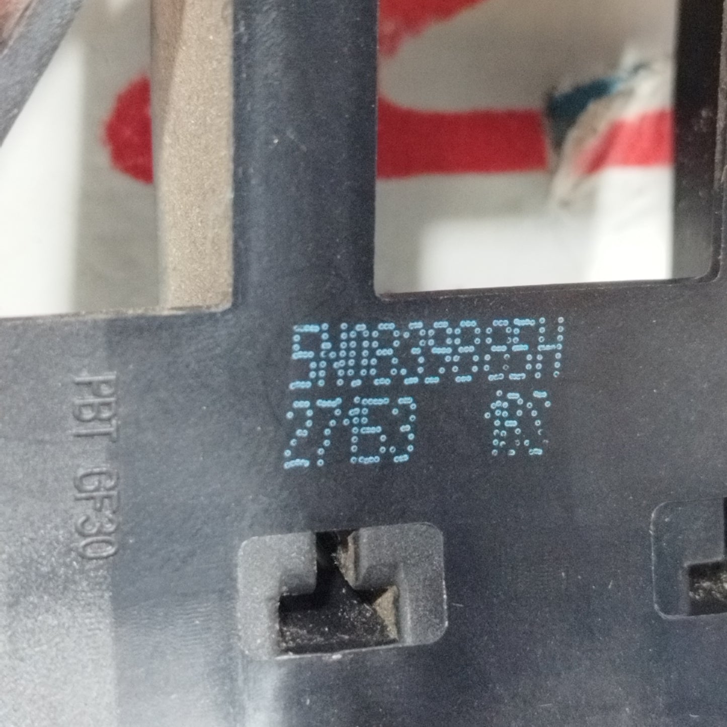 Front right external handle Volkswagen Golf 7 2013 Code: 5N0839885H ecoAC9485