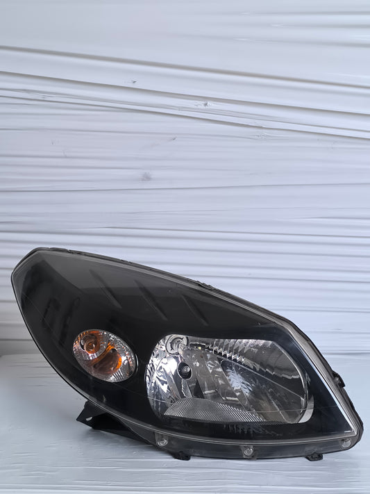 Fanale anteriore dx Dacia Sandero Stepway I serie anno 2009-2012 ecoAG8537