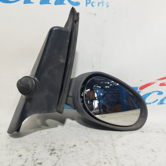 Schwarzer, geprägter, manuell verstellbarer Außenspiegel vorne rechts für Smart Fortwo 450, Baujahr 1998, ecoAC9020