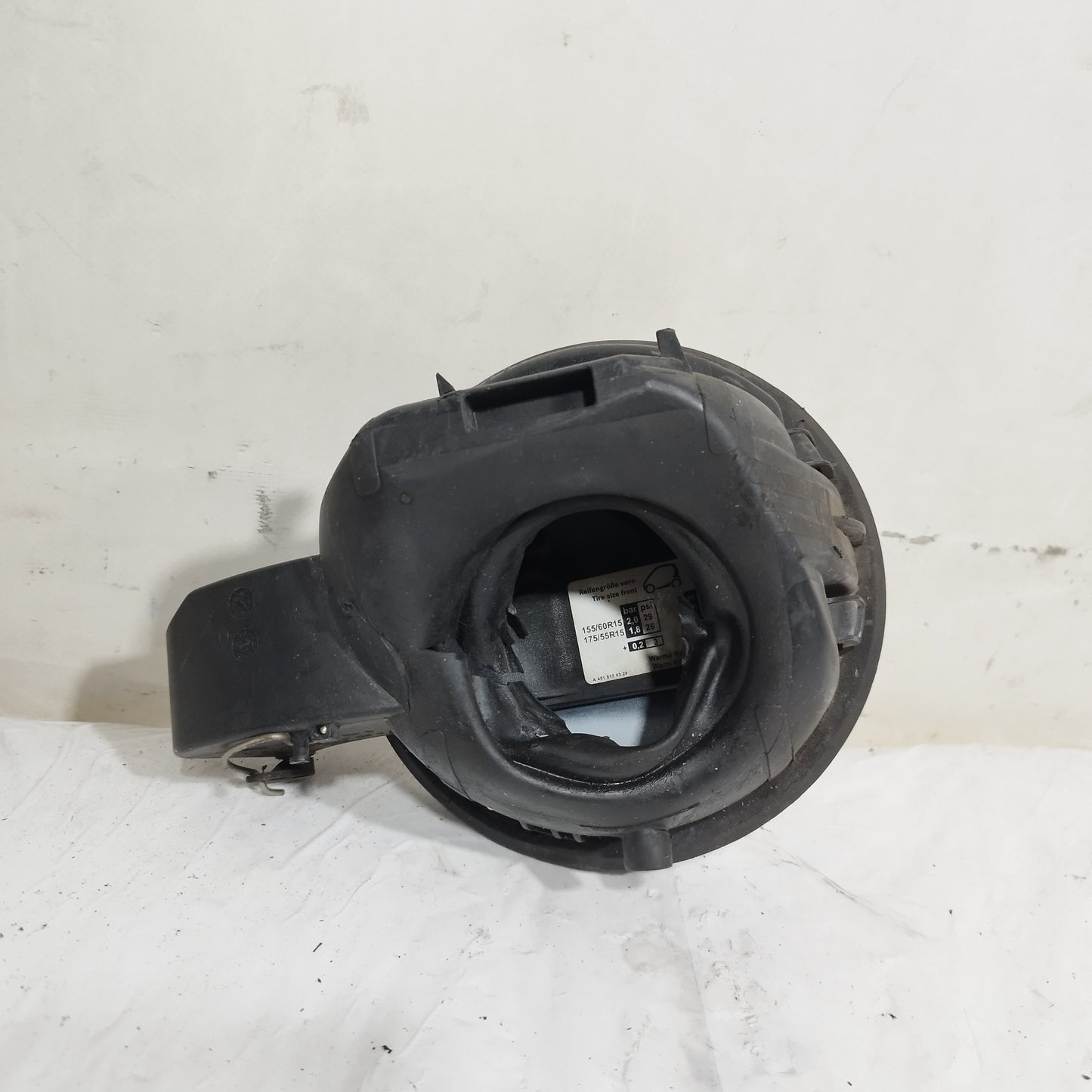 Sportellino carburante bianco Smart Fortwo 451 2007-2015 cod: A4518170120 ecoAC16744