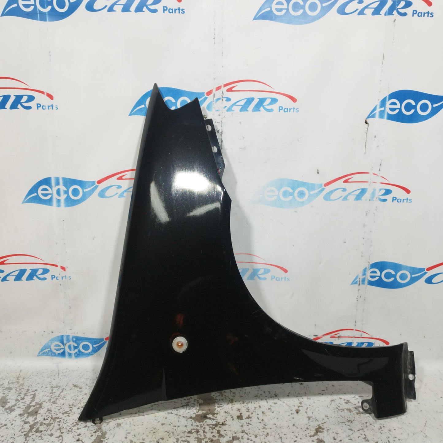 Parafango anteriore dx nero Fiat Punto 2005 ecoAC10465
