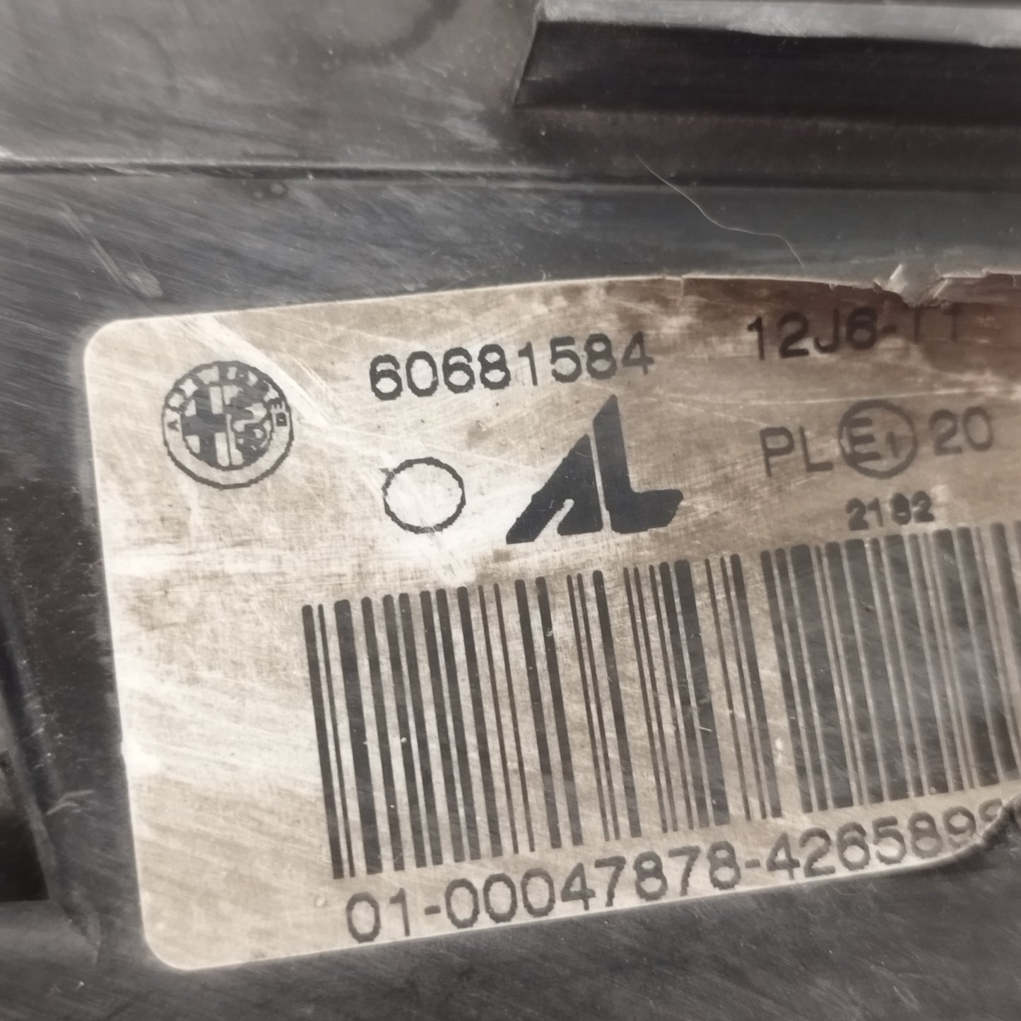 Fanale anteriore sx Alfa Romeo GT 2003-2010 cod: 60681584 ecoAC14767