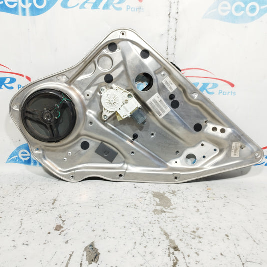 Rear right panel rack Mercedes C-Class 2009 code: A2048200542 ecoAC8810