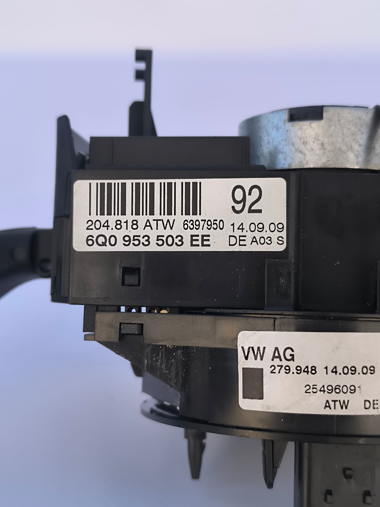 Volkswagen Polo 2010 headlight switch code 6q0953503ee ecoAG6393