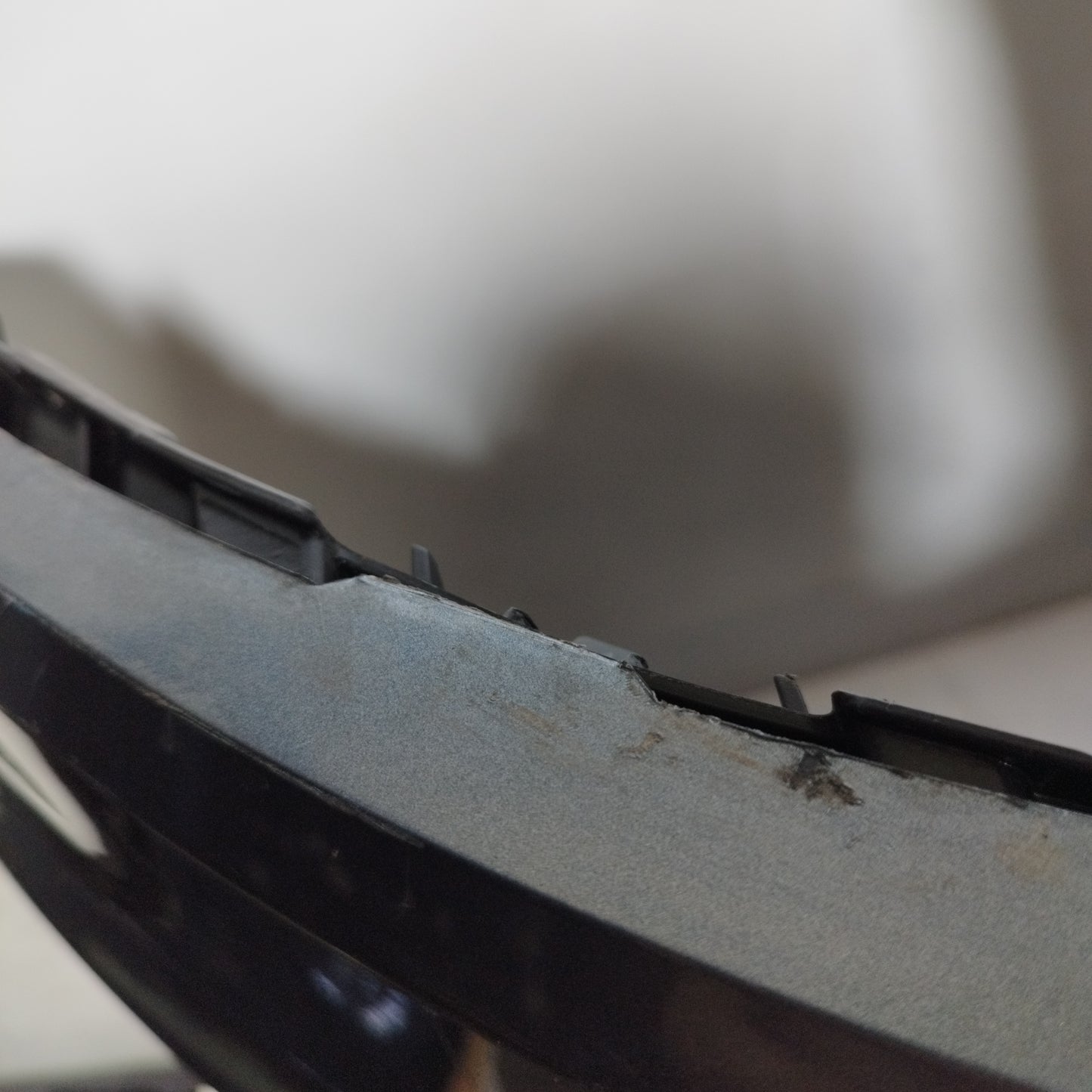 Dunkelgraue Frontstoßstange Citroen C3 Picasso 2010 ecoAC13415