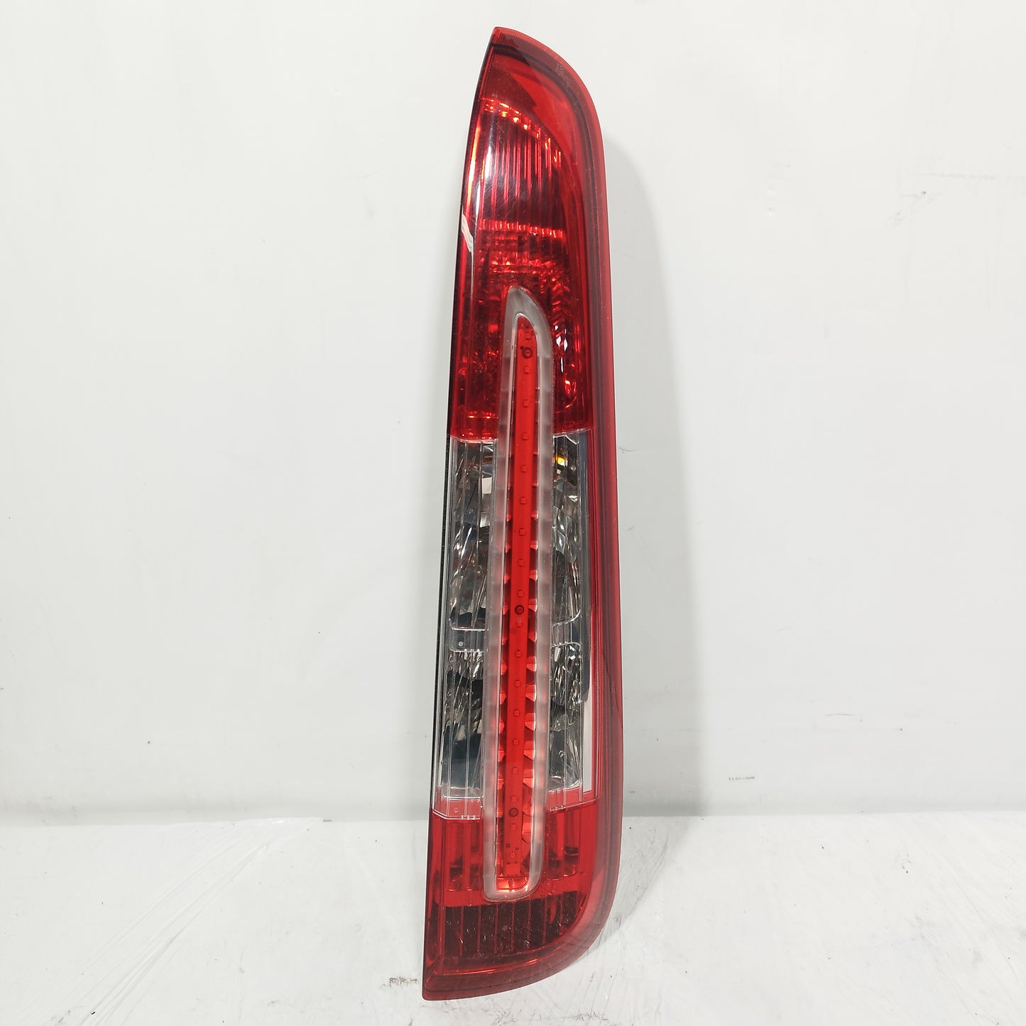 Ford C-Max 2009 ecoAC4457 LED-Rückleuchte rechts