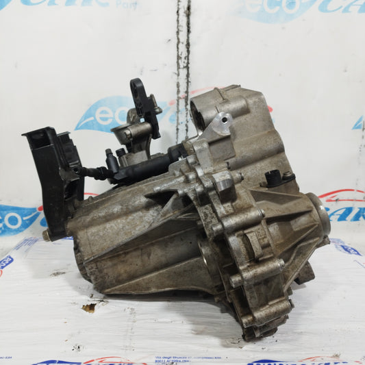 Volkswagen Polo 1.0 B 2017 5-Gang-Schaltgetriebe Code: 0cf301103j ecoAC11070