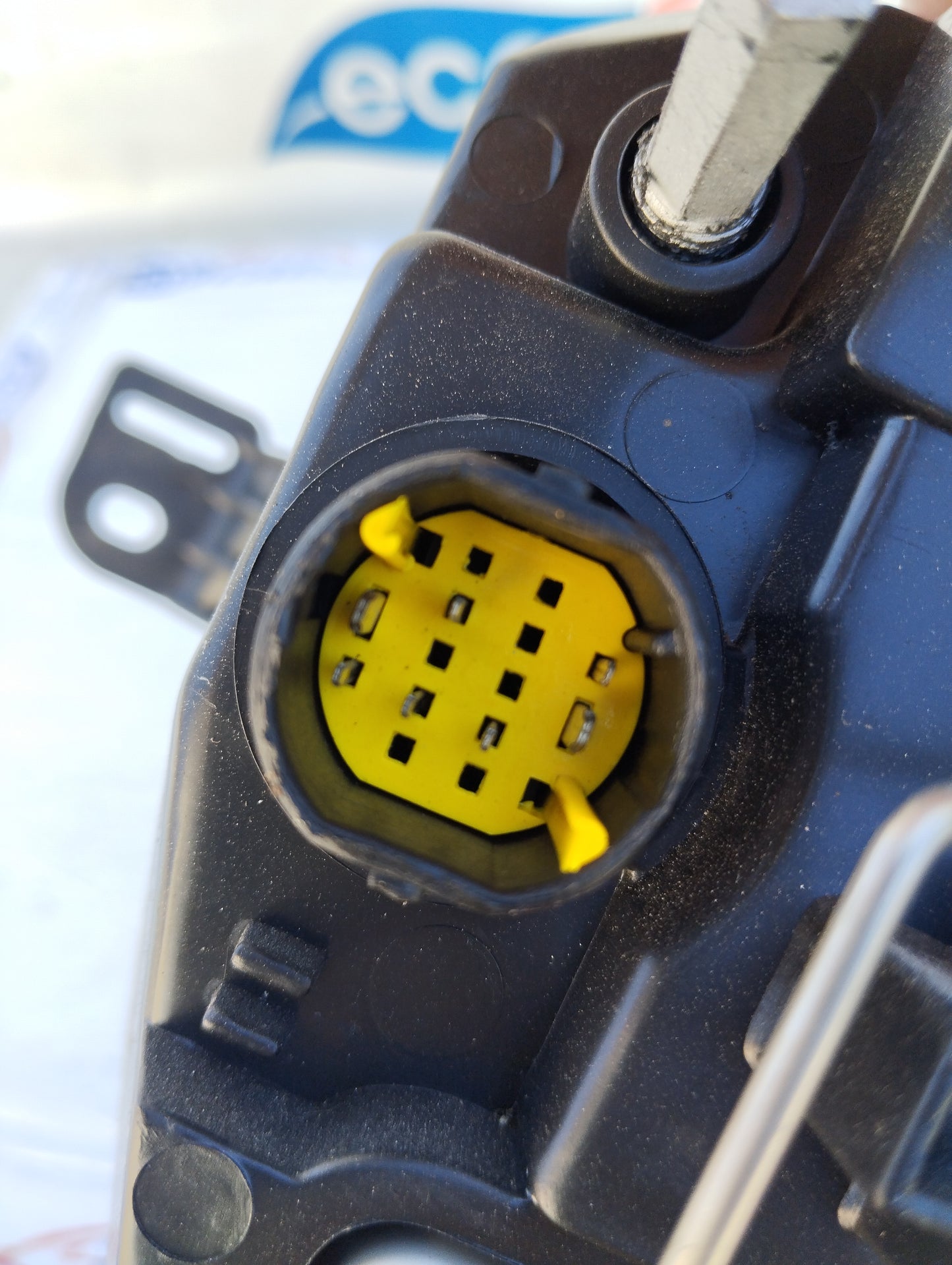 Fanale anteriore dx Fiat Panda 169 spinotto giallo ecoAG5567