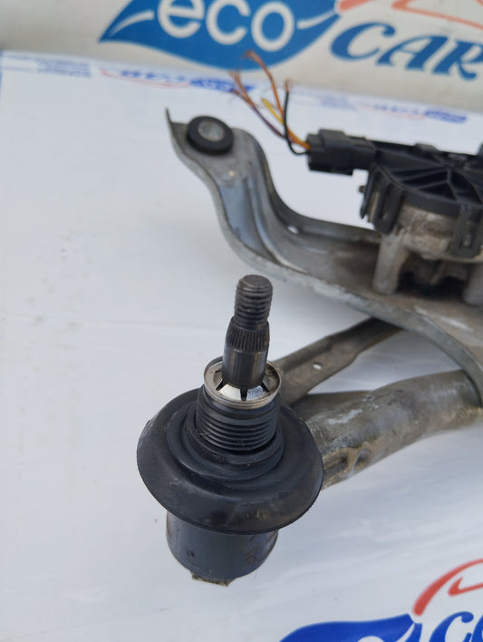 Front windshield wiper motor Dacia Duster / Sandero 2009 code: 0390241544 ecoAG5638