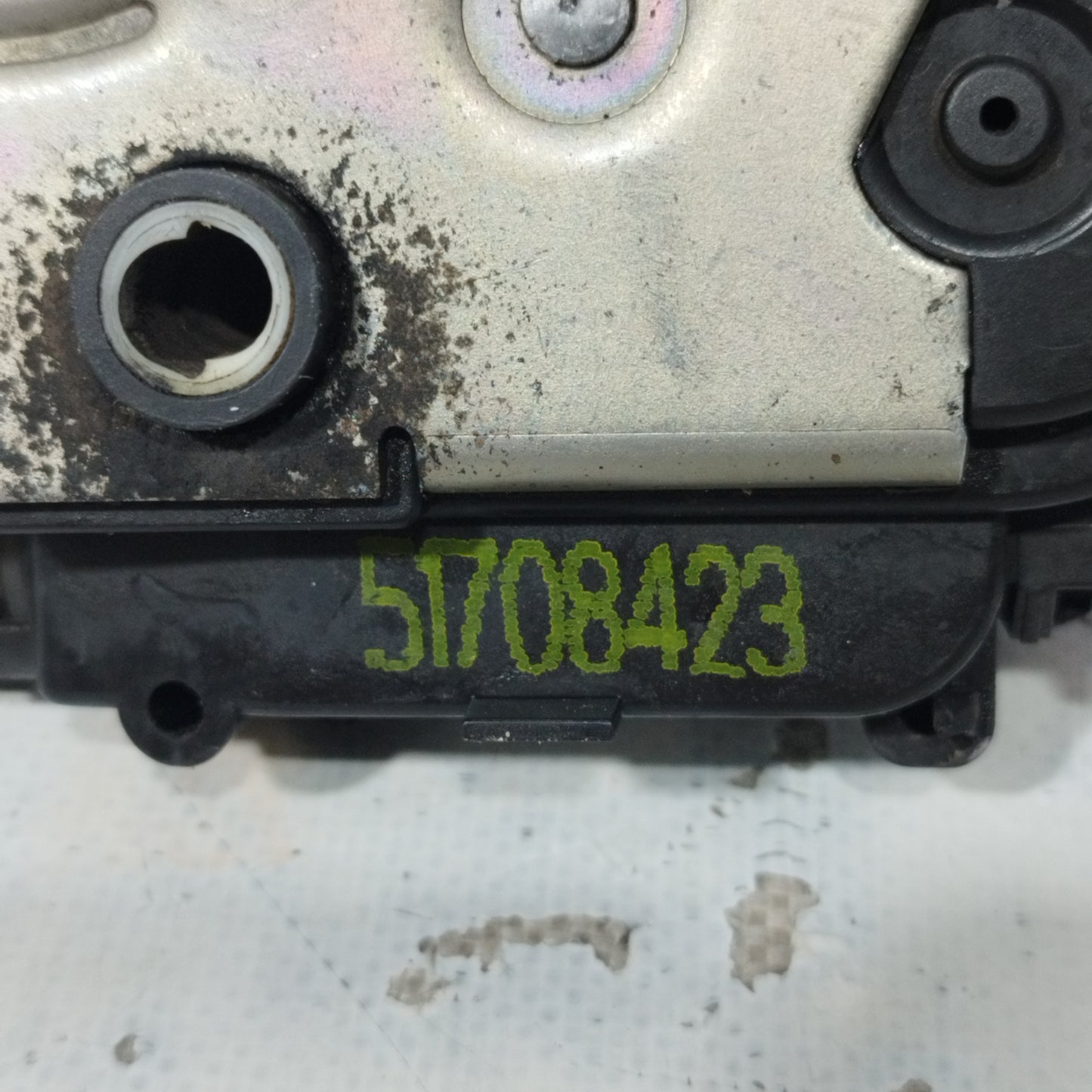 Serratura posteriore sx Fiat Idea 2005 6 Pin cod: 51708423 ecoAC10332