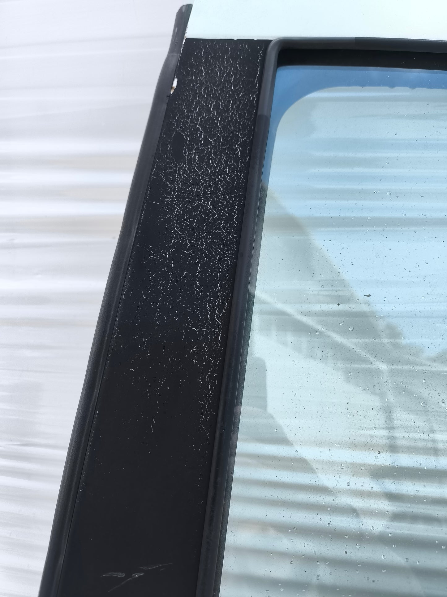 Sportello posteriore sx bianco Nissan Qashqai anno 2007-2013 ecoAG8146