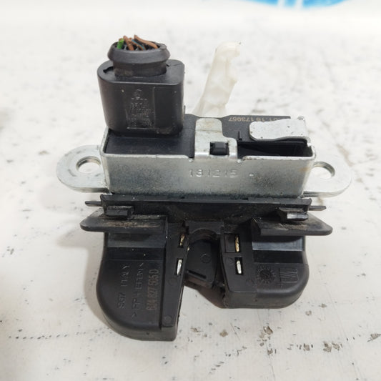 Serratura portellone Seat Ibiza 2016 ecoAC8807