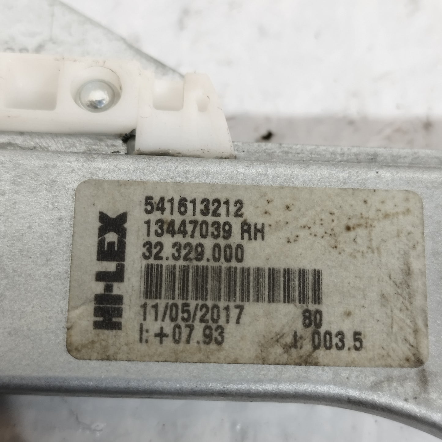 Gepäckträger vorne rechts Opel Corsa E 2017 Code: 541613212 ecoAC13688