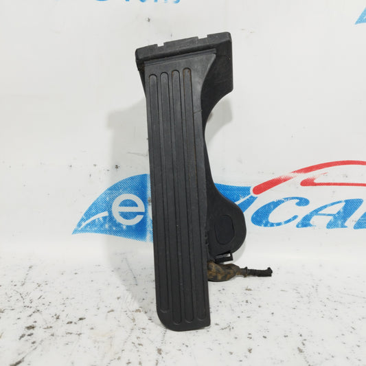 Accelerator pedal Volkswagen Touran 2.0 TDI 2008 code: 1T1721503H ecoAC8803