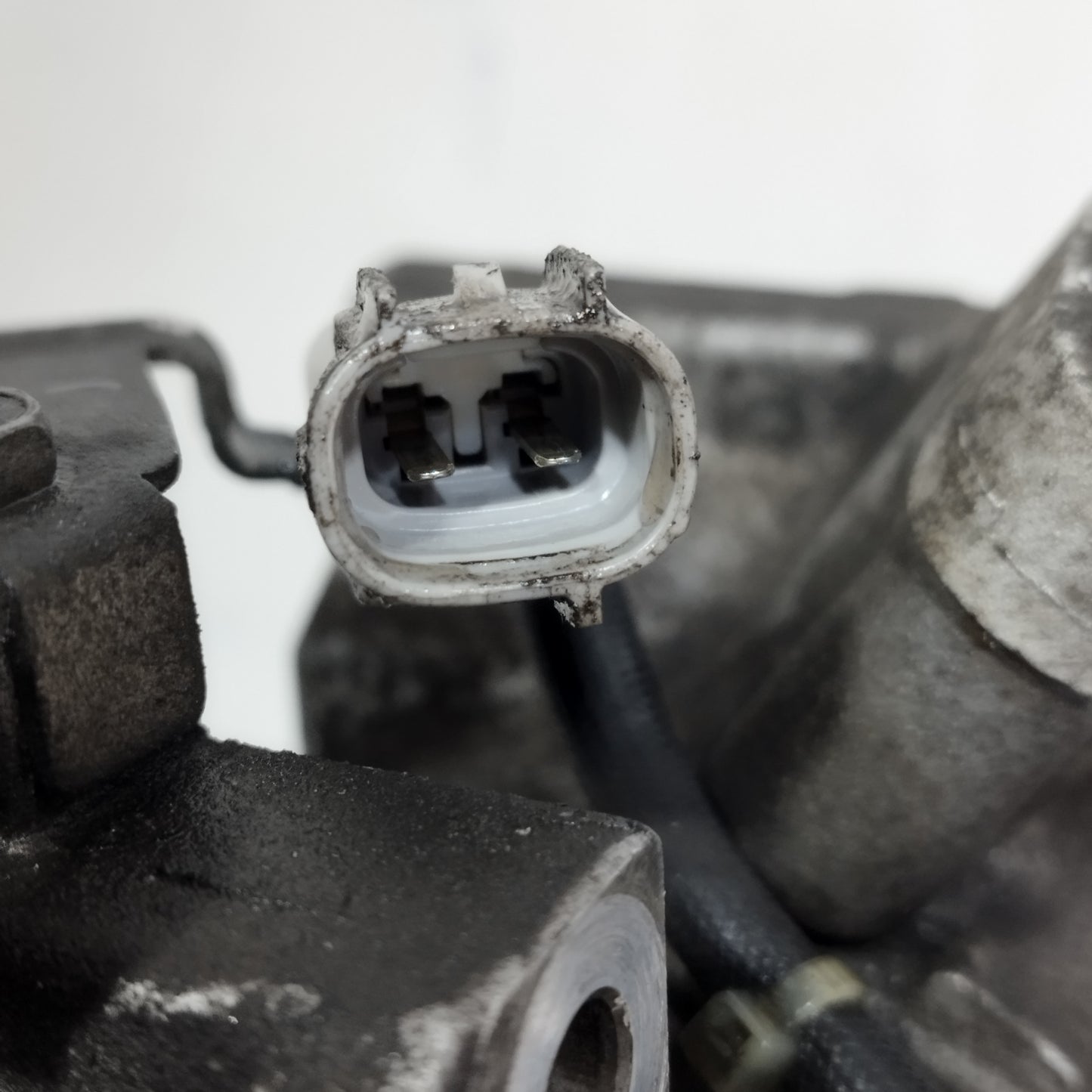 Compressore a / c Toyota Yaris / Auris 1.3 B 2002-2011 (2 pin) cod: 5ser09c ecoAC15541