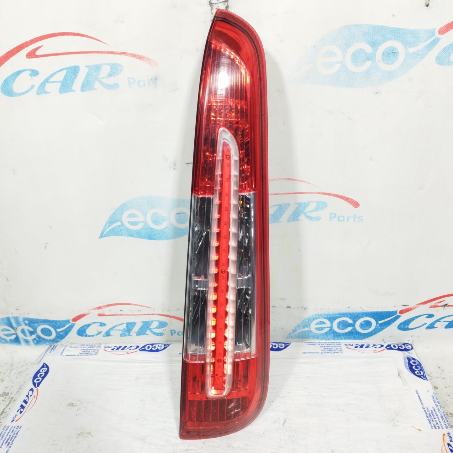 Fanale posteriore dx a Led Ford C-Max 2009 ecoAC10931