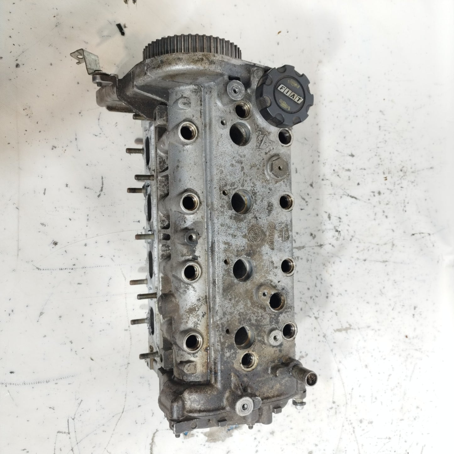 FIAT Idea 1.2 B 16 V ecoAC8813 Cylinder Head