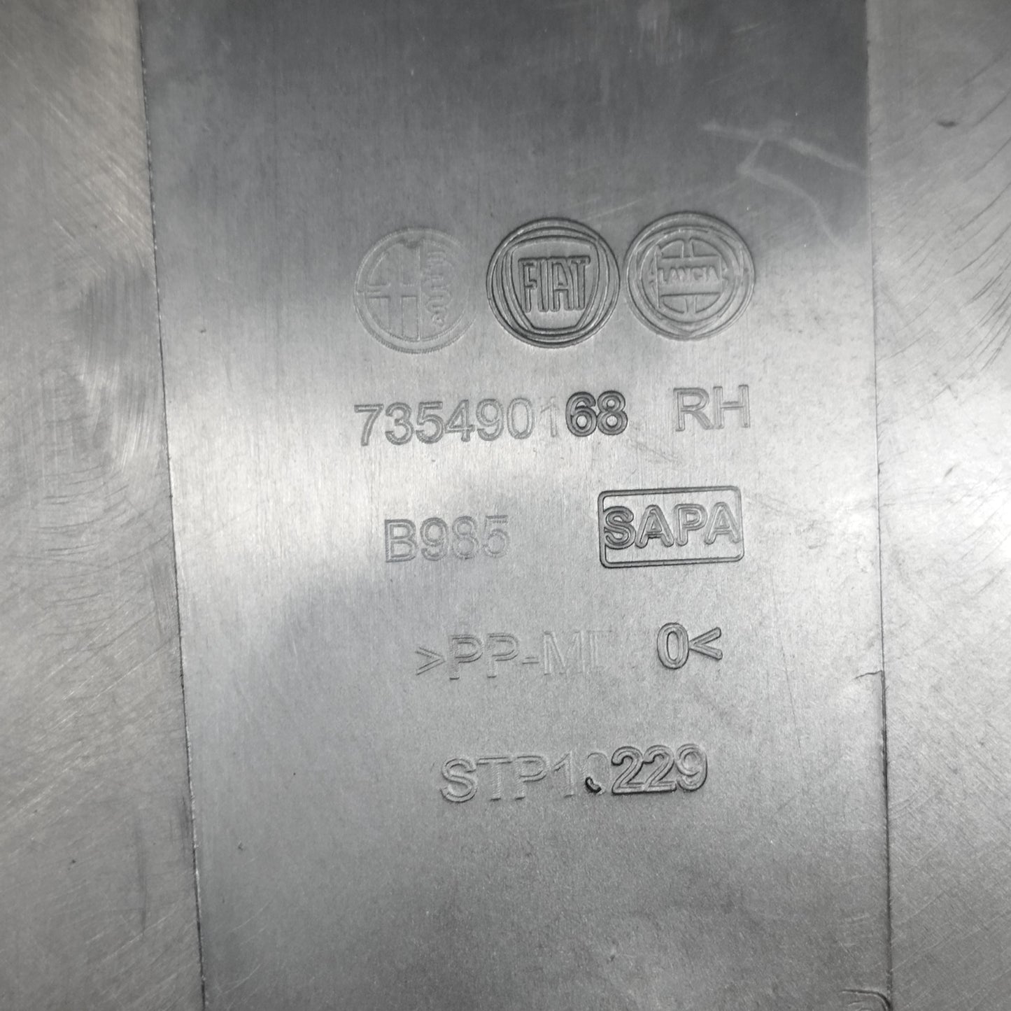 Battitacco anteriore dx Fiat New Panda 2015 Cod: 735490168 ecoAC13022