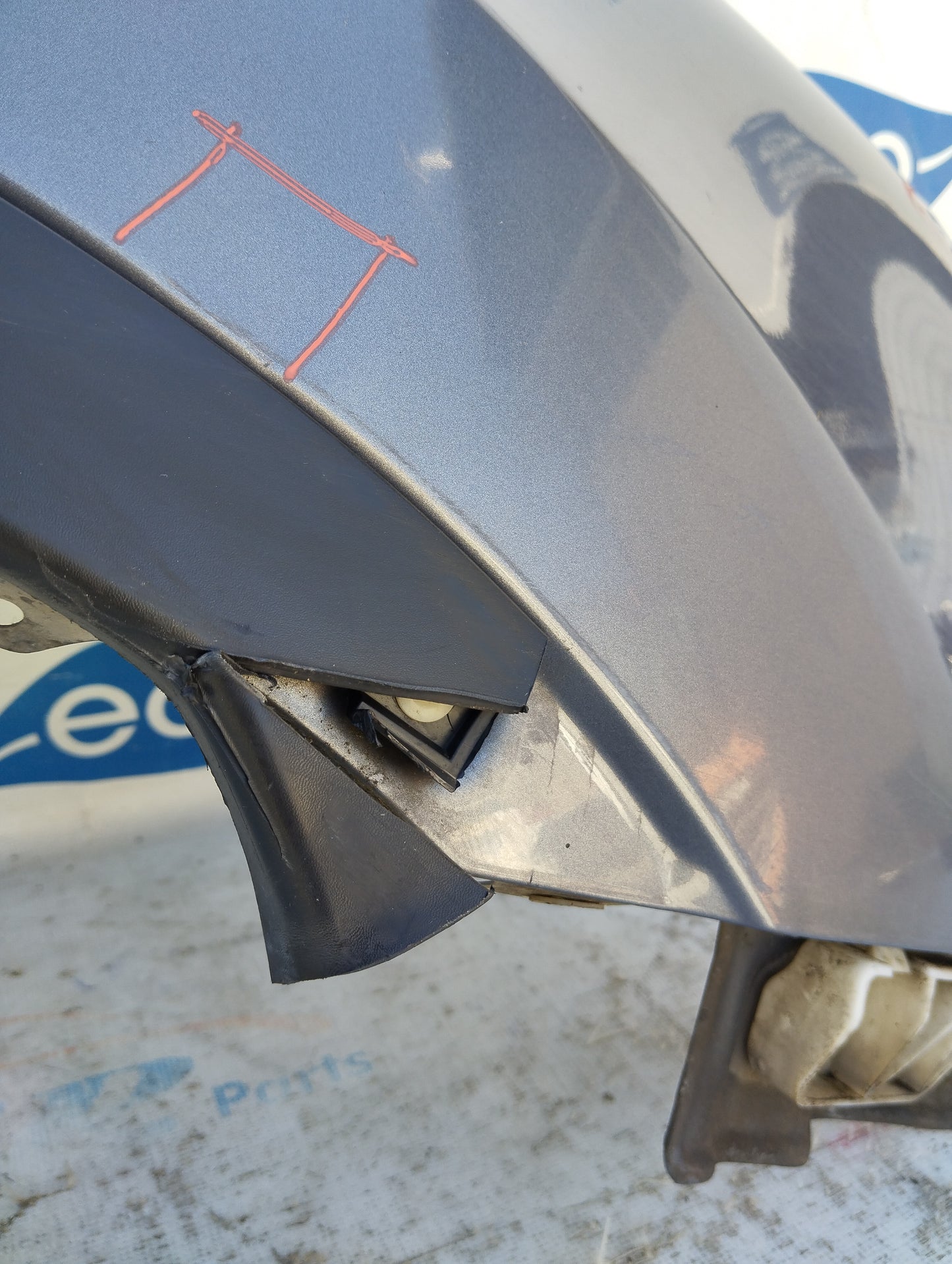 Gunmetal grey right fender Nissan Qashqai 2009 ecoAG5309