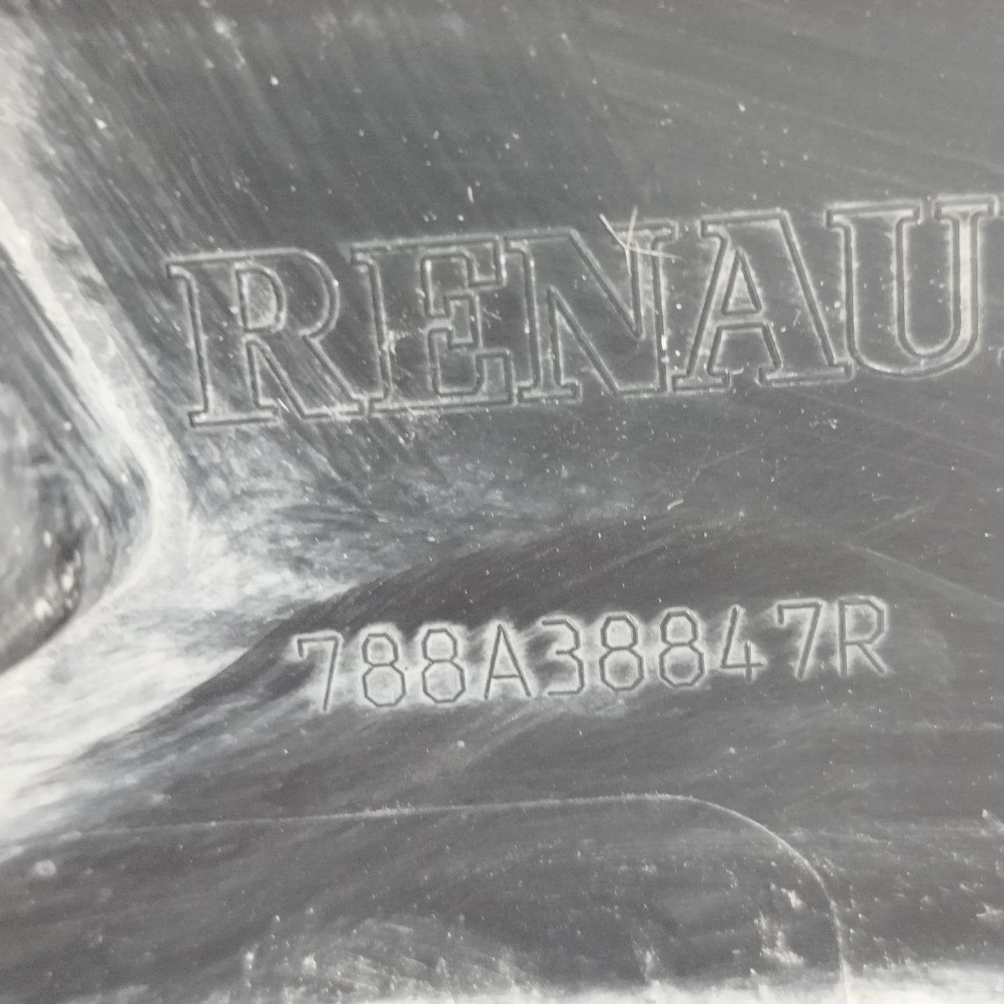 Rear left fender moulding Renault Captur 2013 Code: 788a38847r ecoAC12138