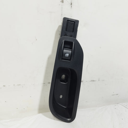 Pulsantiera posteriore dx Fiat Tipo 2017 cod: 735662071 ecoAC14831