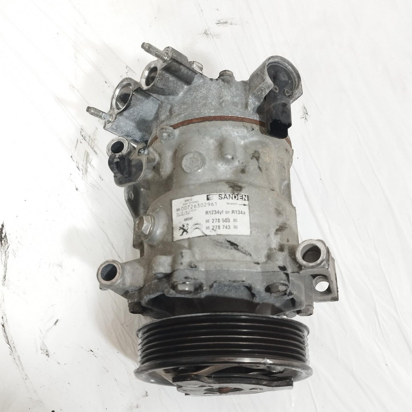 Compressore aria condizionata Peugeot 2008 I (A94 / CU) 1.5 BlueHdi 100CV 2018-2019 cod: 9827850380 ecoAC16653