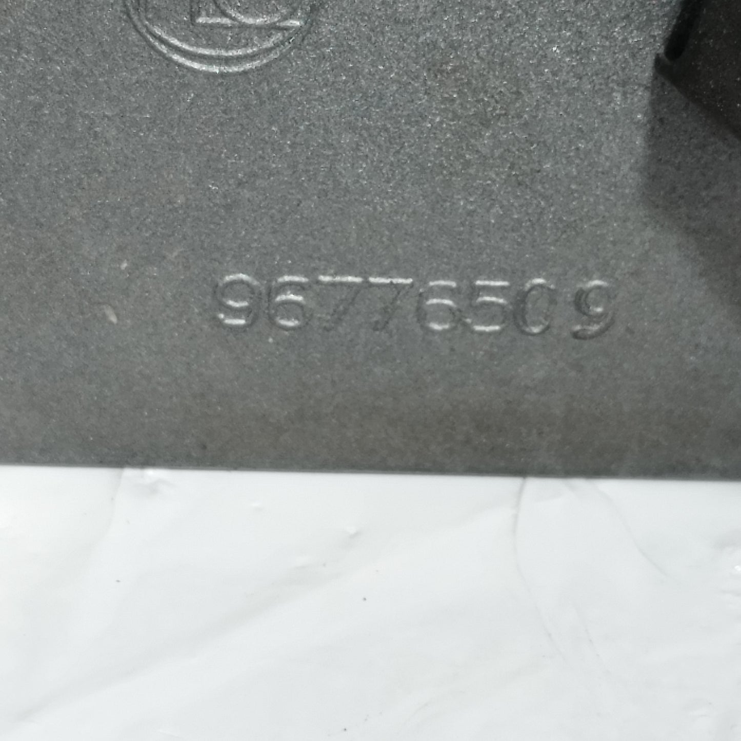 Modanatura profilo esterno superiore parafango posteriore sx Citroen C4 Grand Picasso 2013 Cod: 96776509 ecoAC14307