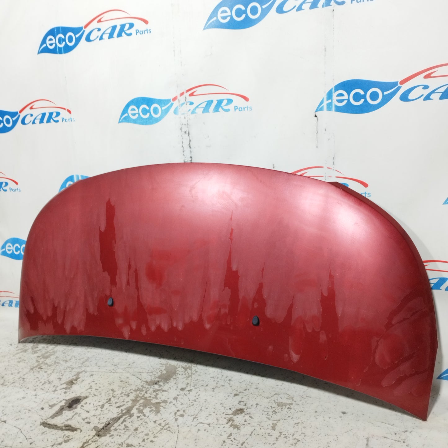 Red front bonnet Citroen C3 Picasso 2009 ecoAC10938