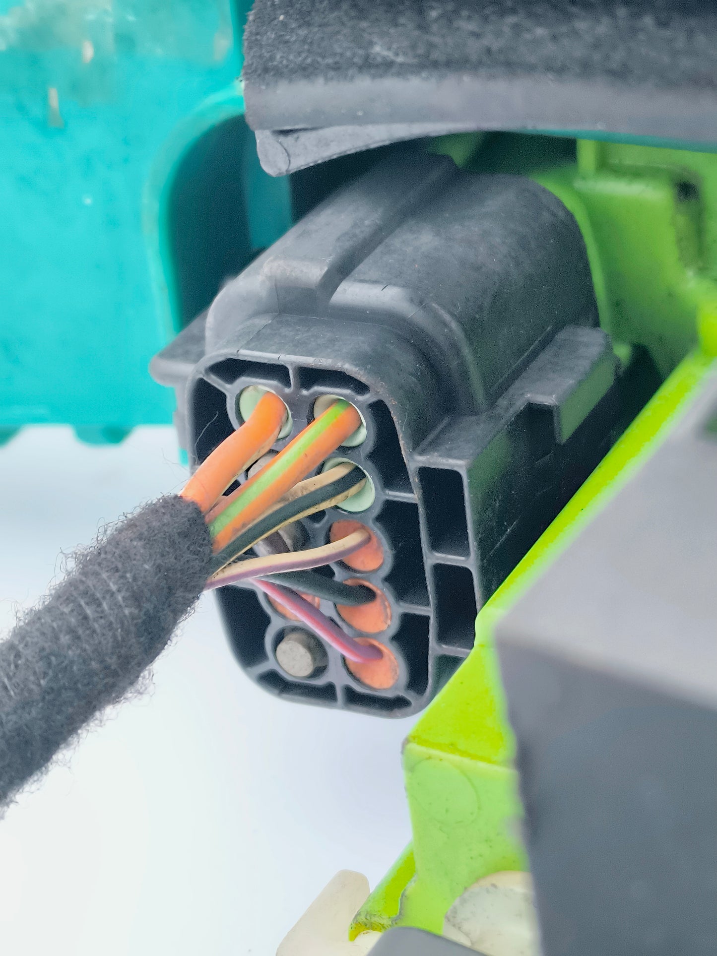 Serratura anteriore sx Alfa Romeo Giulietta anno 2014 7 fili ecoAG6404