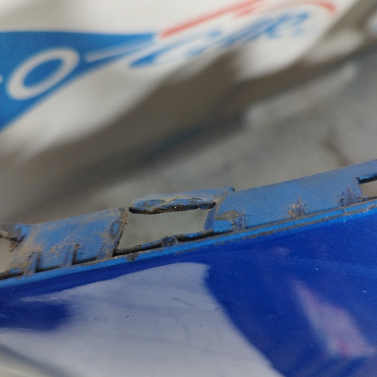 Electric Blue Front Bumper Hyundai i10 2009 ecoAC9694