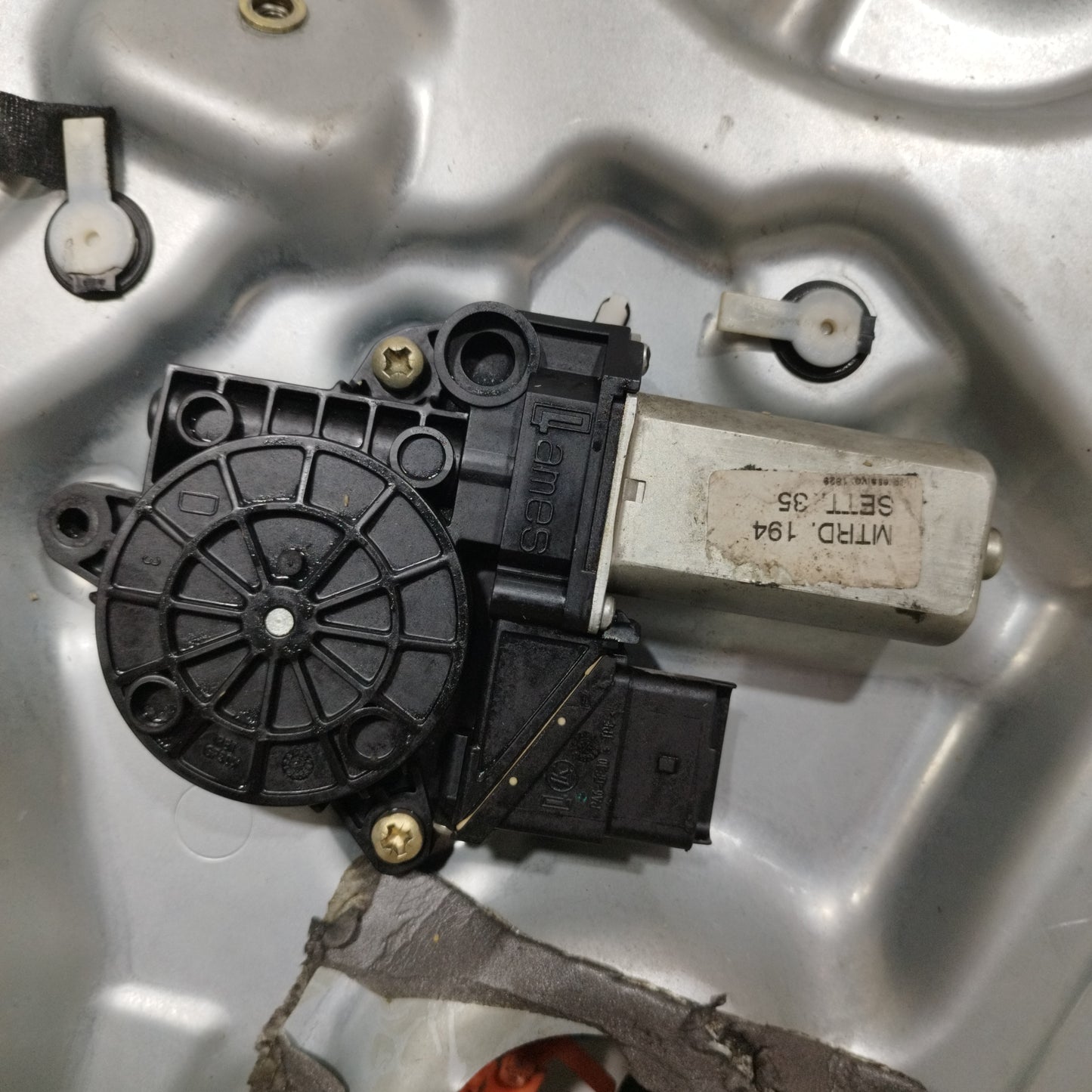 Gepäckträger hinten rechts Fiat Croma 2005 Code: 00517461550 ecoAC9017