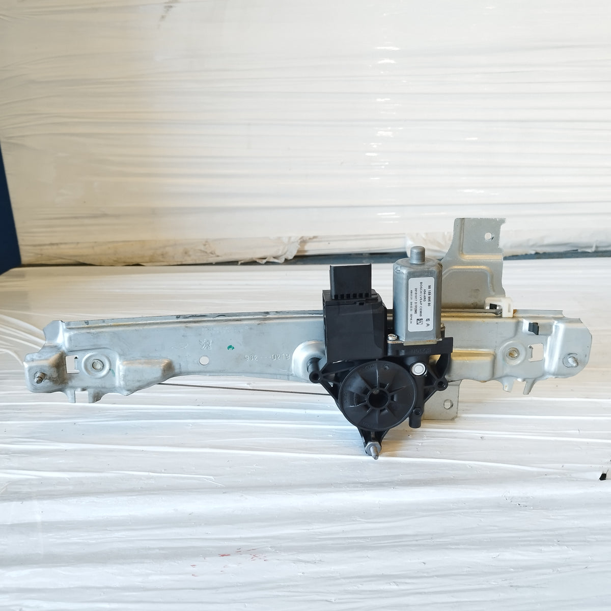 Cremagliera posteriore sx Peugeot 2008 I (A94) 2013-2019 cod: 9815999580 ecoAC17554