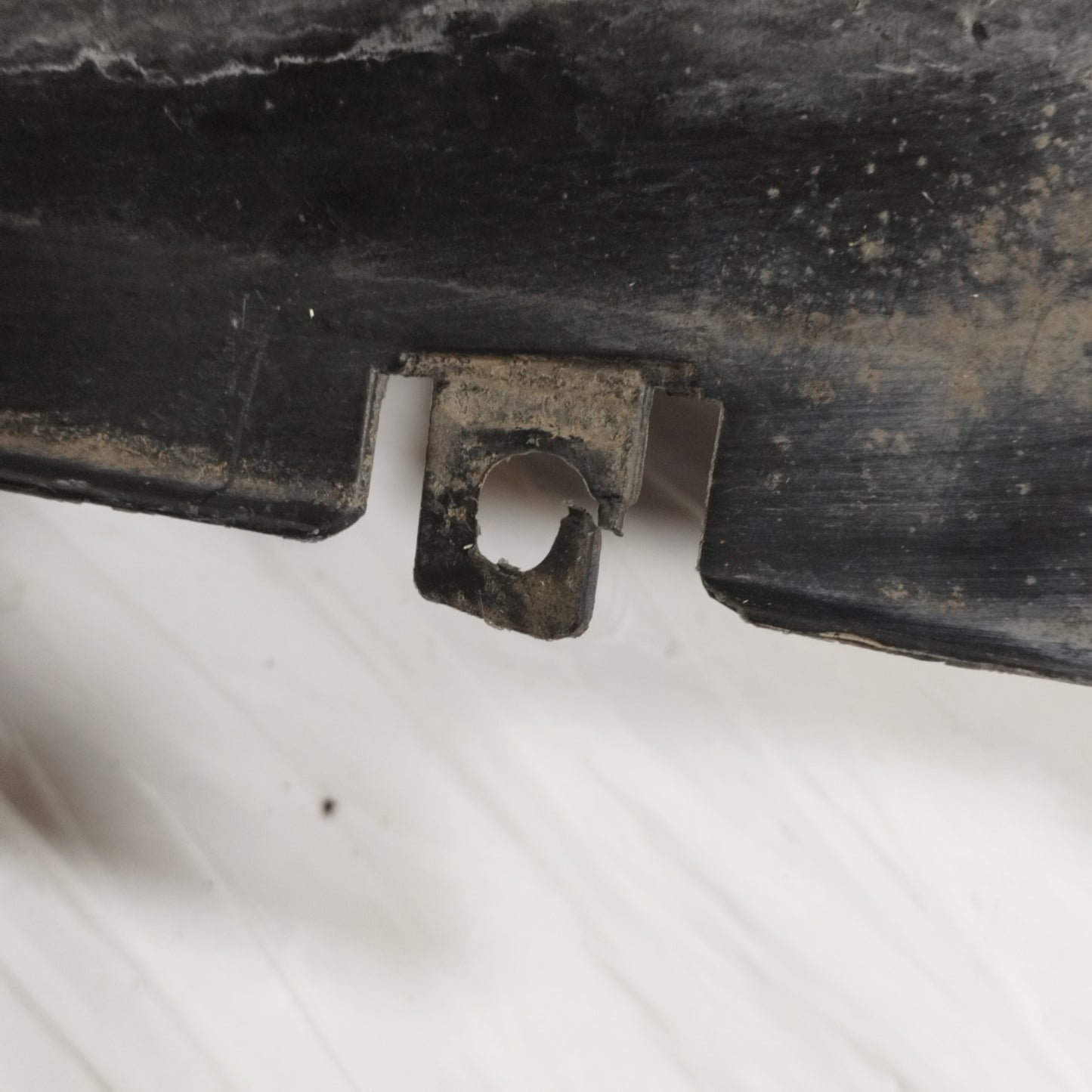 Front left stone guard Fiat 16 2008 Code: 72322-79JA ecoAC12583