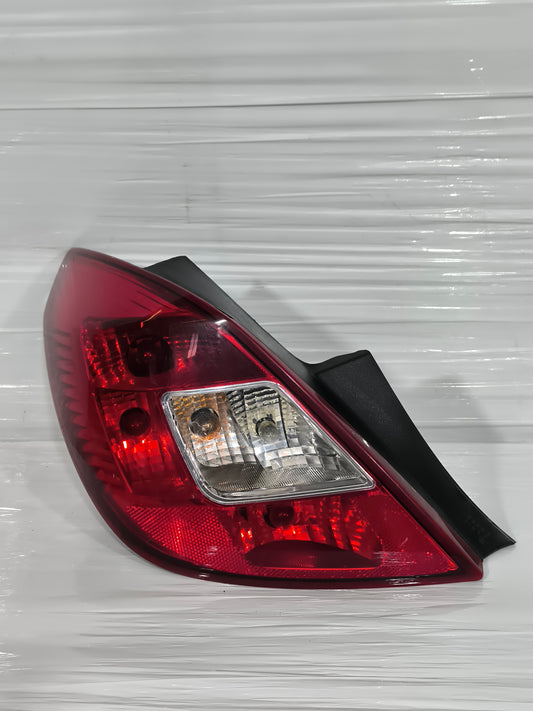 Fanale posteriore sx Opel Corsa D 5 porte 2006-2014 ecoAG9682