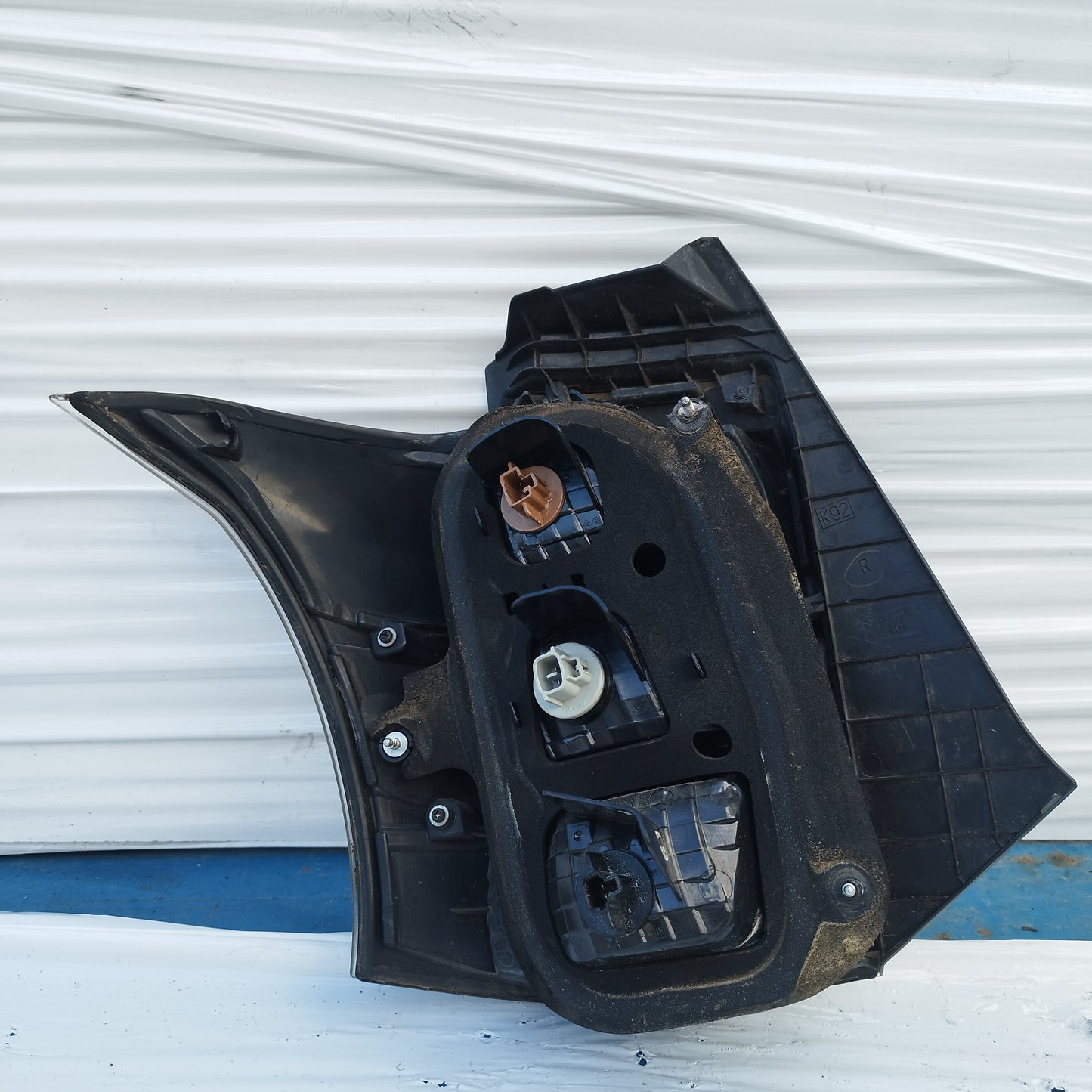 Fanale posteriore dx Toyota IQ 2009-2015 ecoDM185