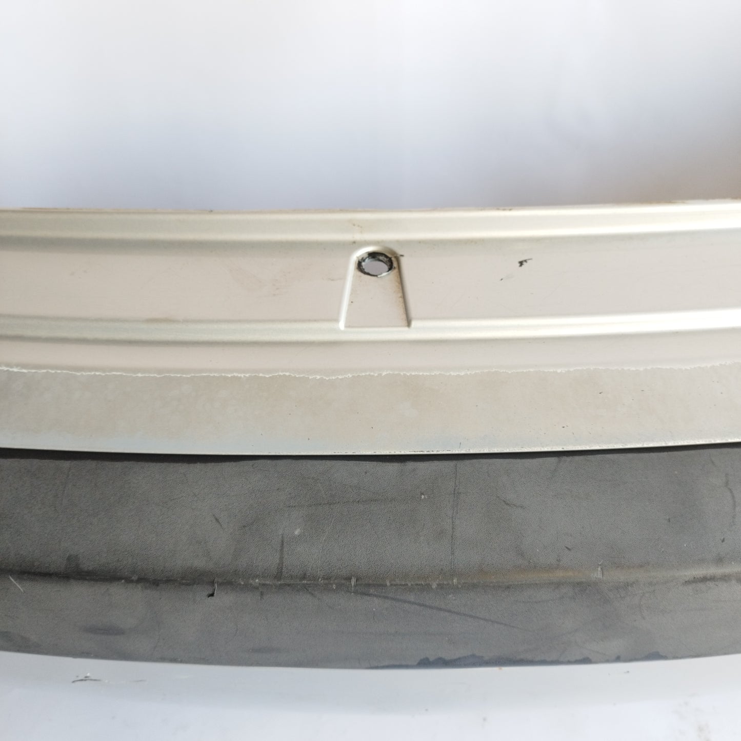 Paraurti posteriore grigio Lancia Musa 2006 ecoAC11417