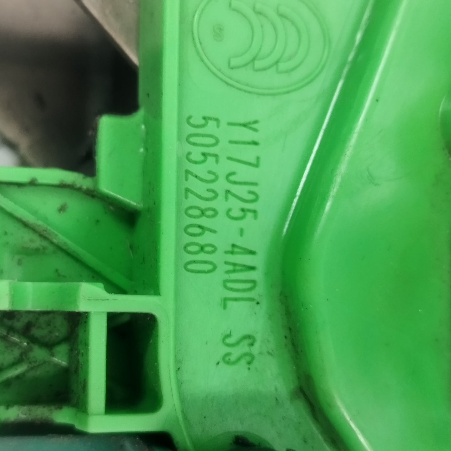 Serratura anteriore sx Alfa Romeo Giulietta (940) 2010-2020 7 pin cod: 505228680 ecoAC16444