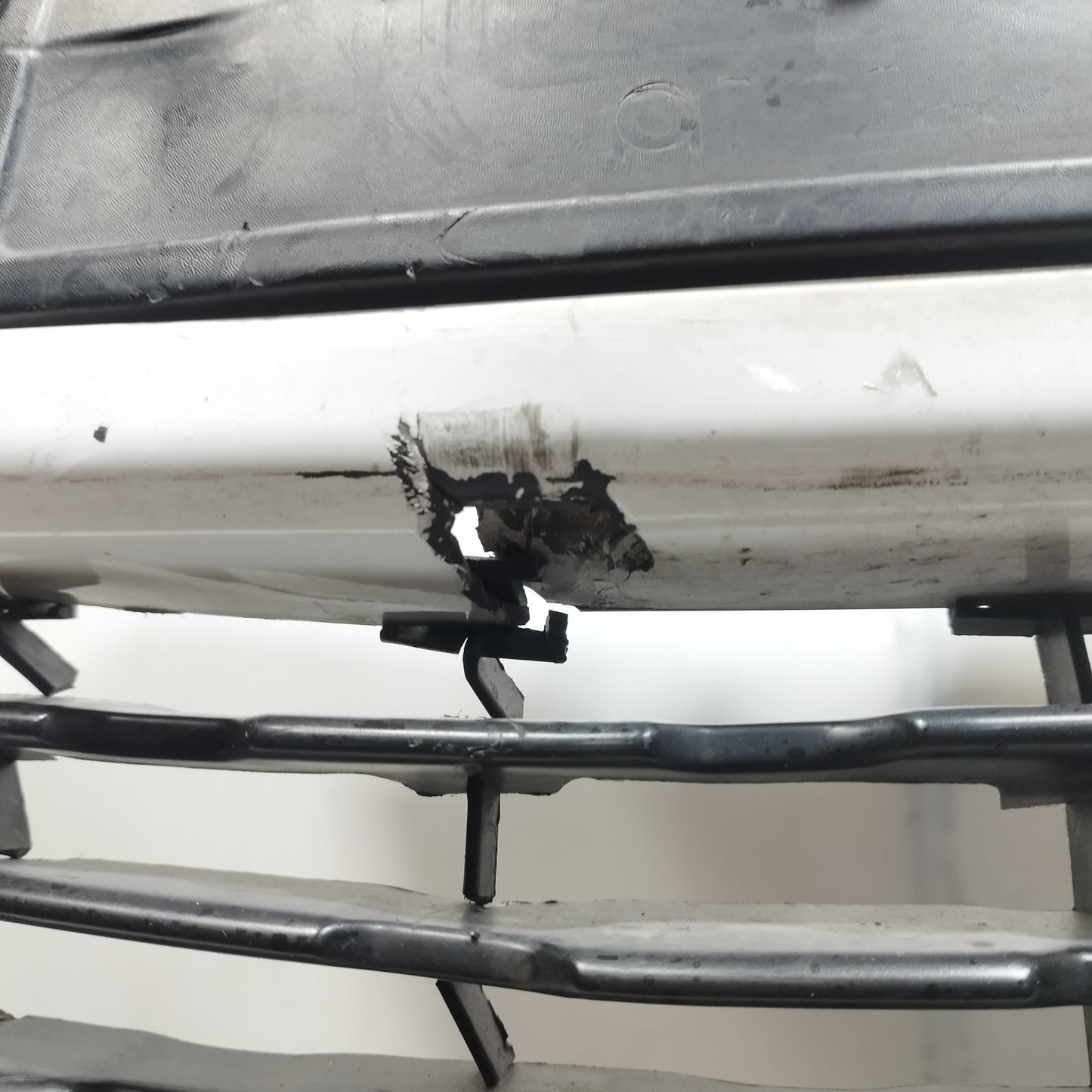 Paraurti anteriore Bianco Citroen C3 Picasso 2009 ecoAC14197
