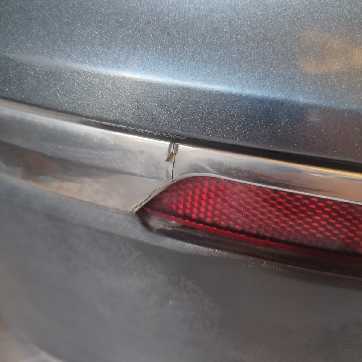 Paraurti posteriore grigio scuro Volkswagen Tiguan AllSpace (AD1) 2017-2020 ecoAC17493