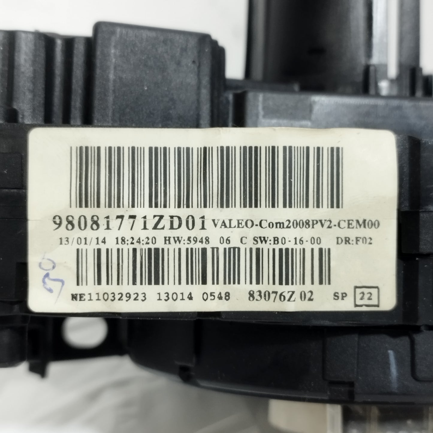 Devioluci Peugeot 208 2018 Cod: 98081771Zd01 ecoAC13814