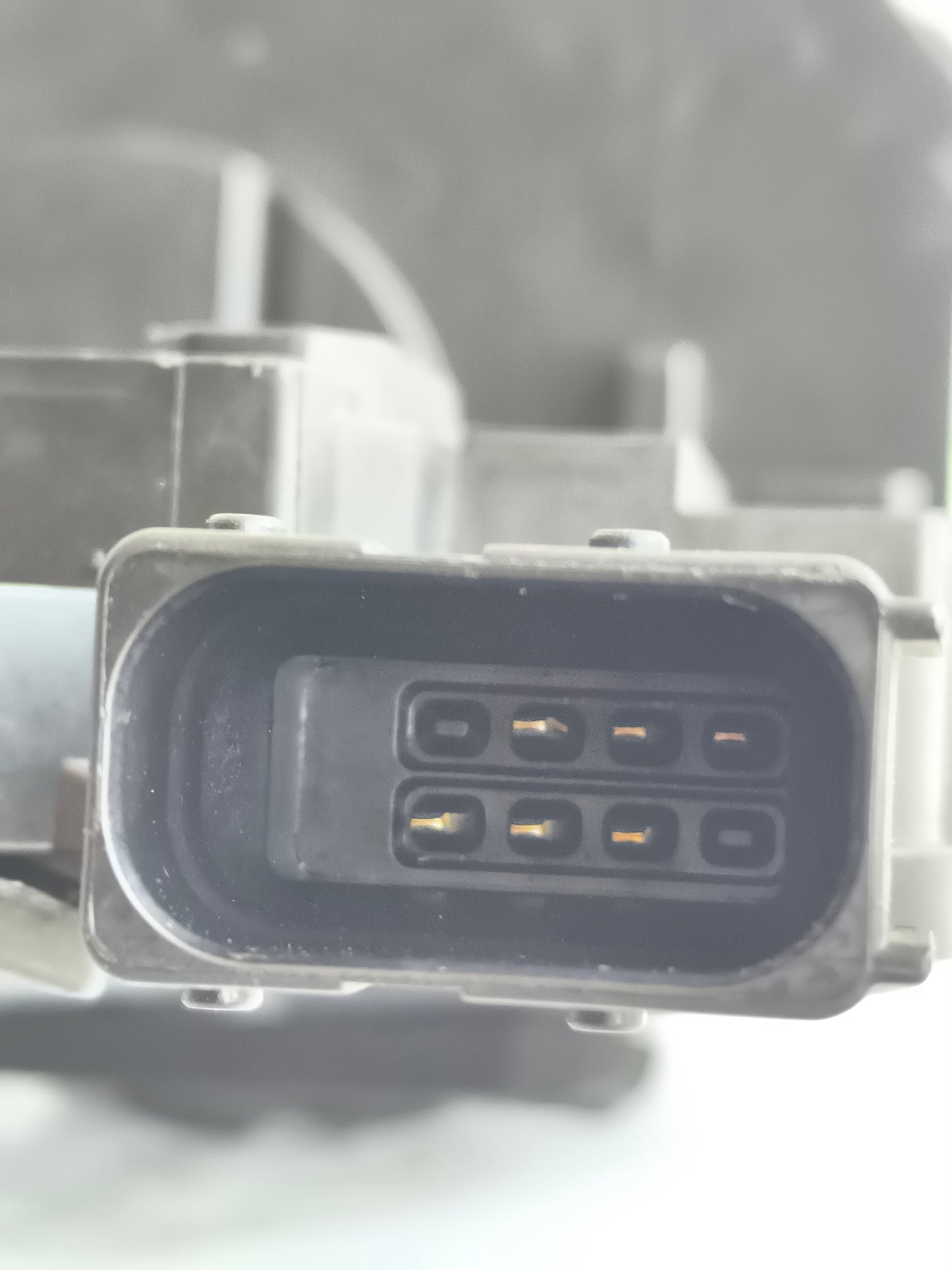 Serratura anteriore dx 6 pin Fiat Punto Evo (199) 2005-2018 cod: 51858830 ecoAG8590