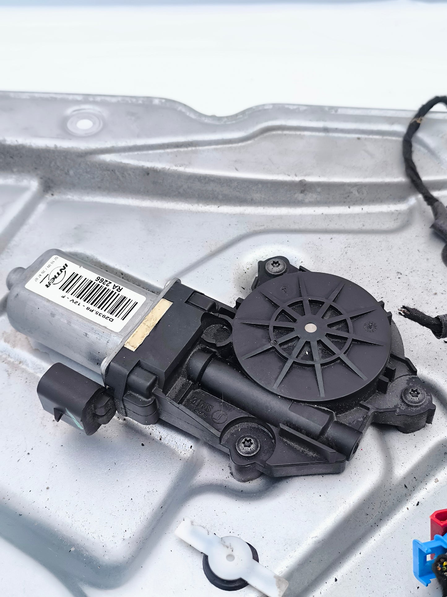 Alfa Romeo 159 Front rechts Seitenverkleidung Gepäckträger Teilenummer 156086 5550 ecoAG6880